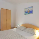 Family Friendly With A Swimming Pool Businci, Ciovo - 11232 * 特罗吉尔