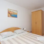 Family Friendly With A Swimming Pool Businci, Ciovo - 11232 特罗吉尔