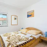 Апартаменты Family Friendly With A Swimming Pool Businci, Ciovo - 11232