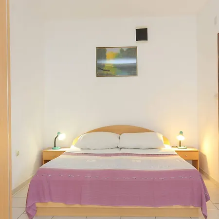 Family Friendly With A Swimming Pool Businci, Ciovo - 11232 * Trogir