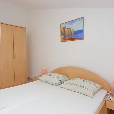 Family Friendly With A Swimming Pool Businci, Ciovo - 11232 Apartman *