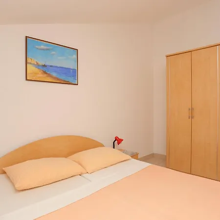 Apartamento Family Friendly With A Swimming Pool Businci, Ciovo - 11232 Trogir