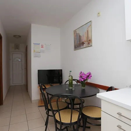 Family Friendly With A Swimming Pool Businci, Ciovo - 11232