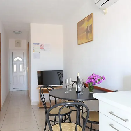 Family Friendly With A Swimming Pool Businci, Ciovo - 11232 Trogir