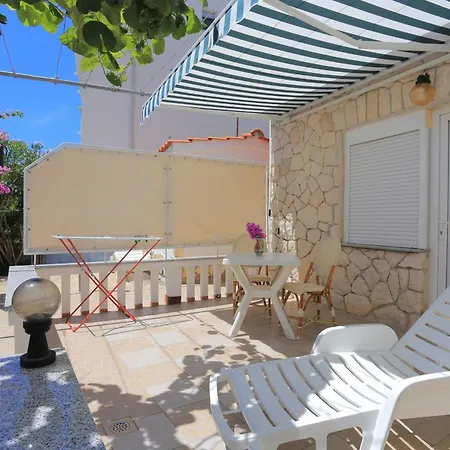 Apartman Family Friendly With A Swimming Pool Businci, Ciovo - 11232 *