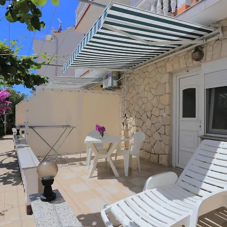 Family Friendly With A Swimming Pool Businci, Ciovo - 11232 Trogir
