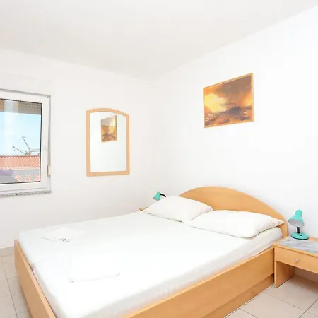 Family Friendly With A Swimming Pool Businci, Ciovo - 11232 * Trogir