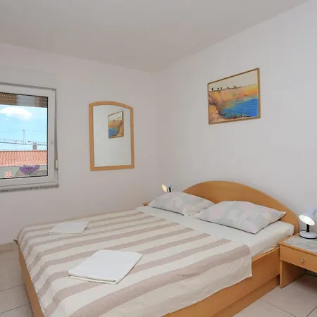 Family Friendly With A Swimming Pool Businci, Ciovo - 11232 *