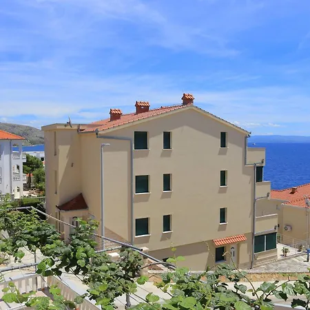 Family Friendly With A Swimming Pool Businci, Ciovo - 11232