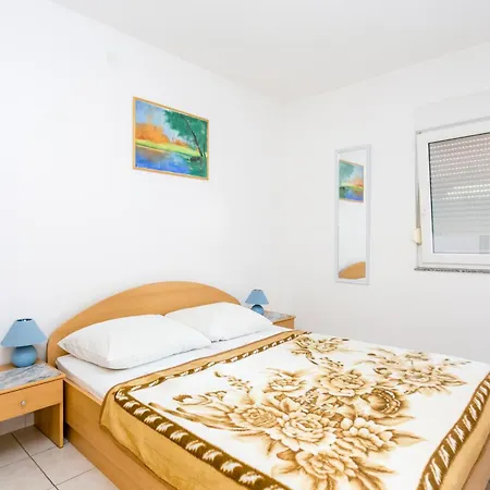 Family Friendly With A Swimming Pool Businci, Ciovo - 11232 Trogir