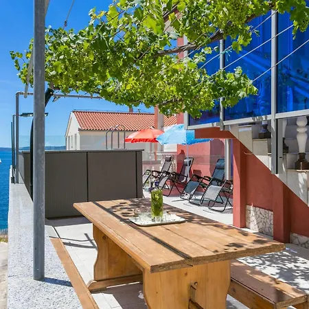 Apartman Family Friendly With A Swimming Pool Businci, Ciovo - 11232