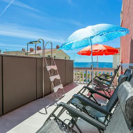 Apartman Family Friendly With A Swimming Pool Businci, Ciovo - 11232